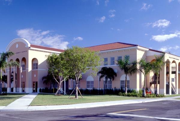 Photo of front of Broward Community College satellite campus